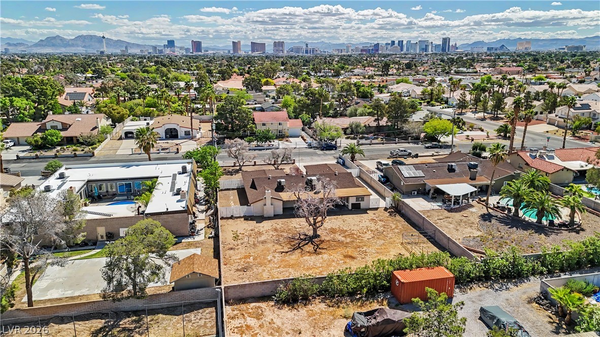 3055 Santa Margarita Street