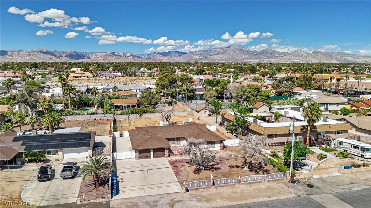 3055 Santa Margarita Street