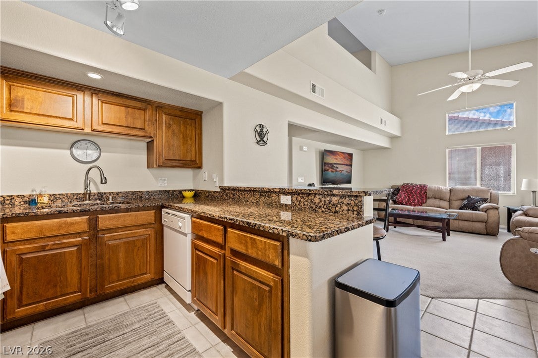 890 Kitty Hawk Drive 1824