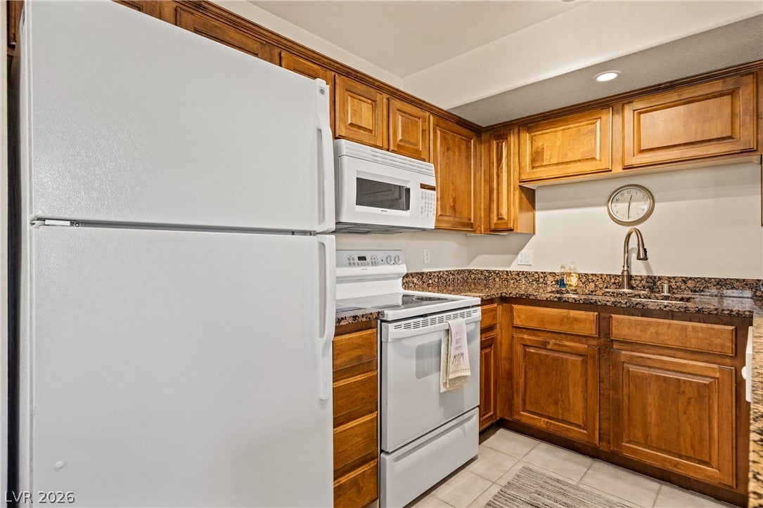 890 Kitty Hawk Drive 1824