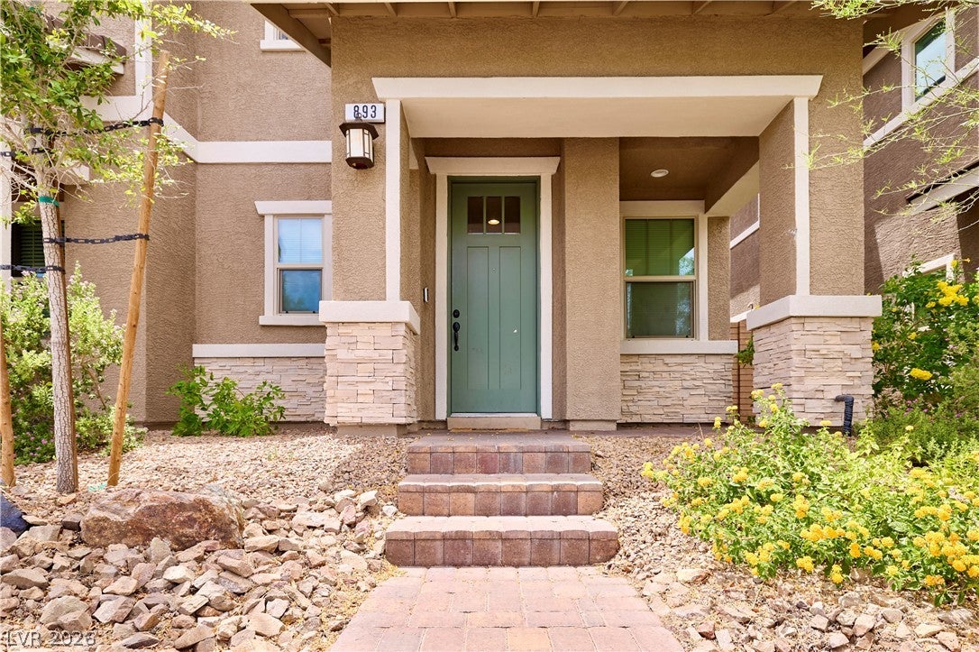 893 E Sunset Road