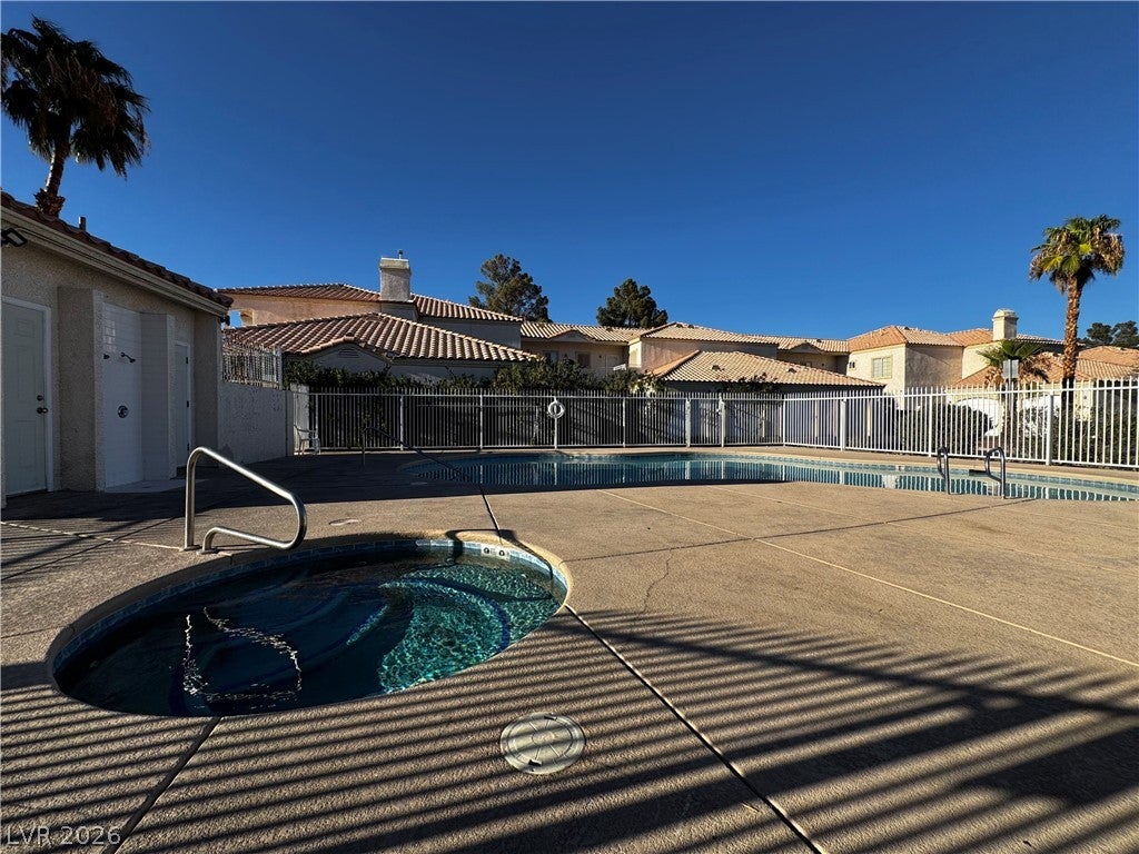 1900 N Torrey Pines Drive 101