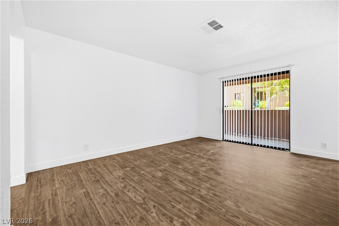 3151 Soaring Gulls Drive 1060