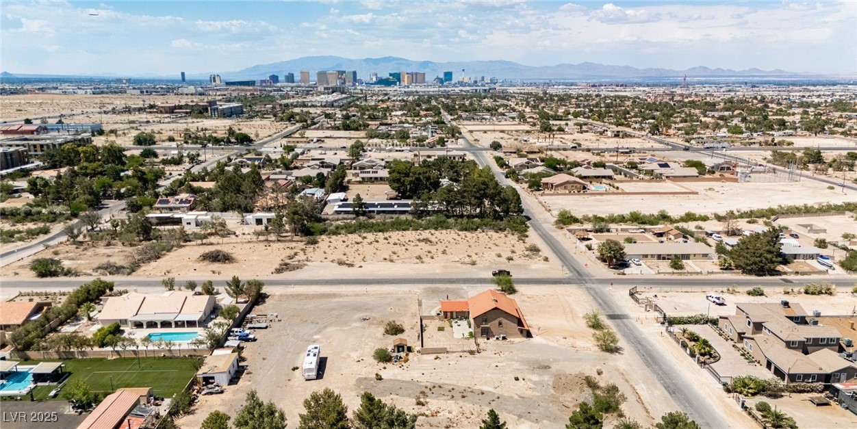 Properties 2 8335 Rancho Destino Road