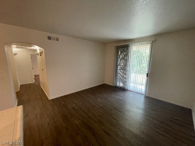 1830 N Buffalo Drive 2082