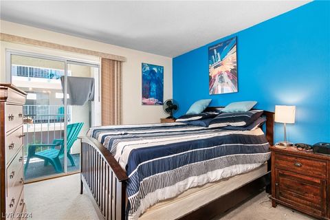 Condominium in Laughlin NV 3550 Bay Sands Drive 20.jpg