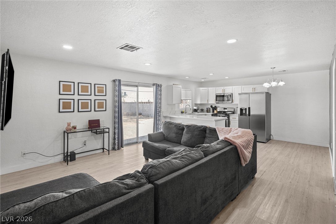 525 Van Dornum Avenue