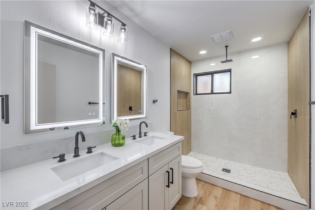 4667 E Boston Avenue, Las Vegas, Nevada image 2