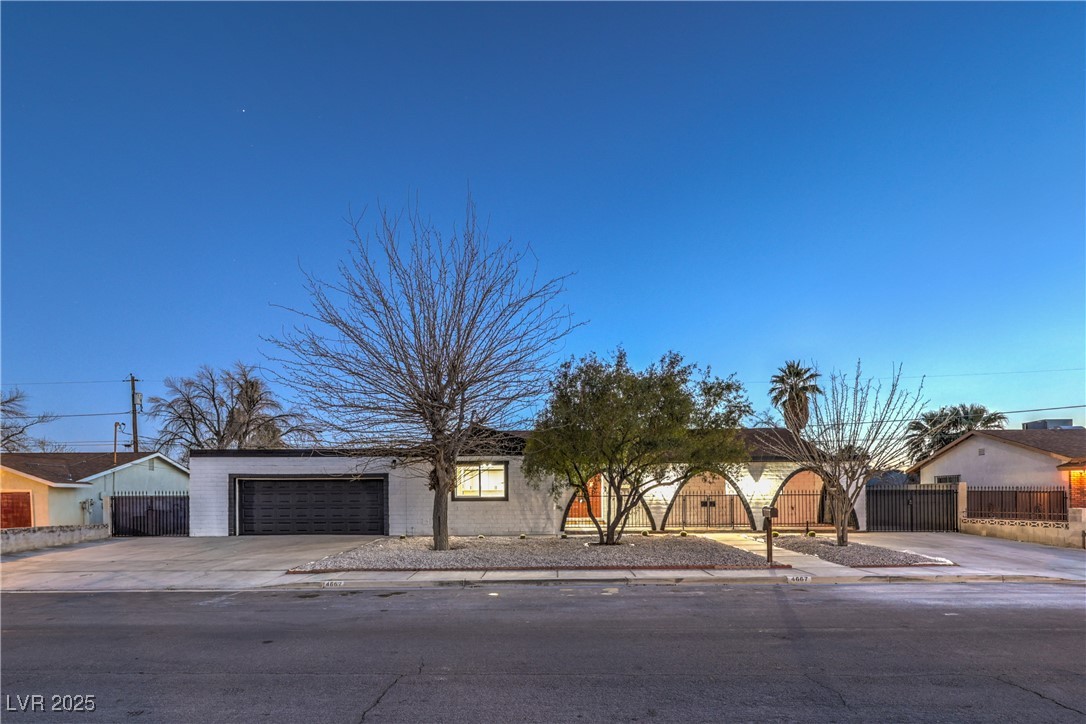 4667 E Boston Avenue, Las Vegas, Nevada image 4