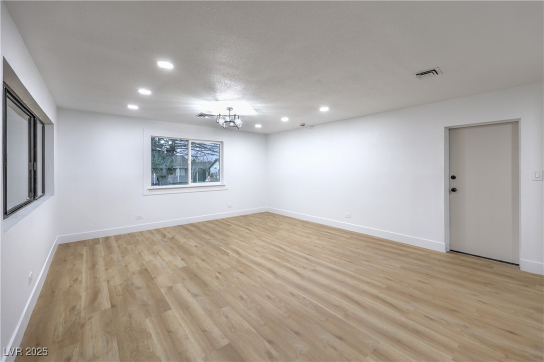 4667 E Boston Avenue, Las Vegas, Nevada image 11