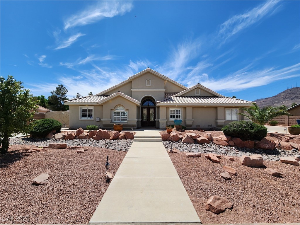 121 E Cypress Drive, Henderson, Nevada image 3