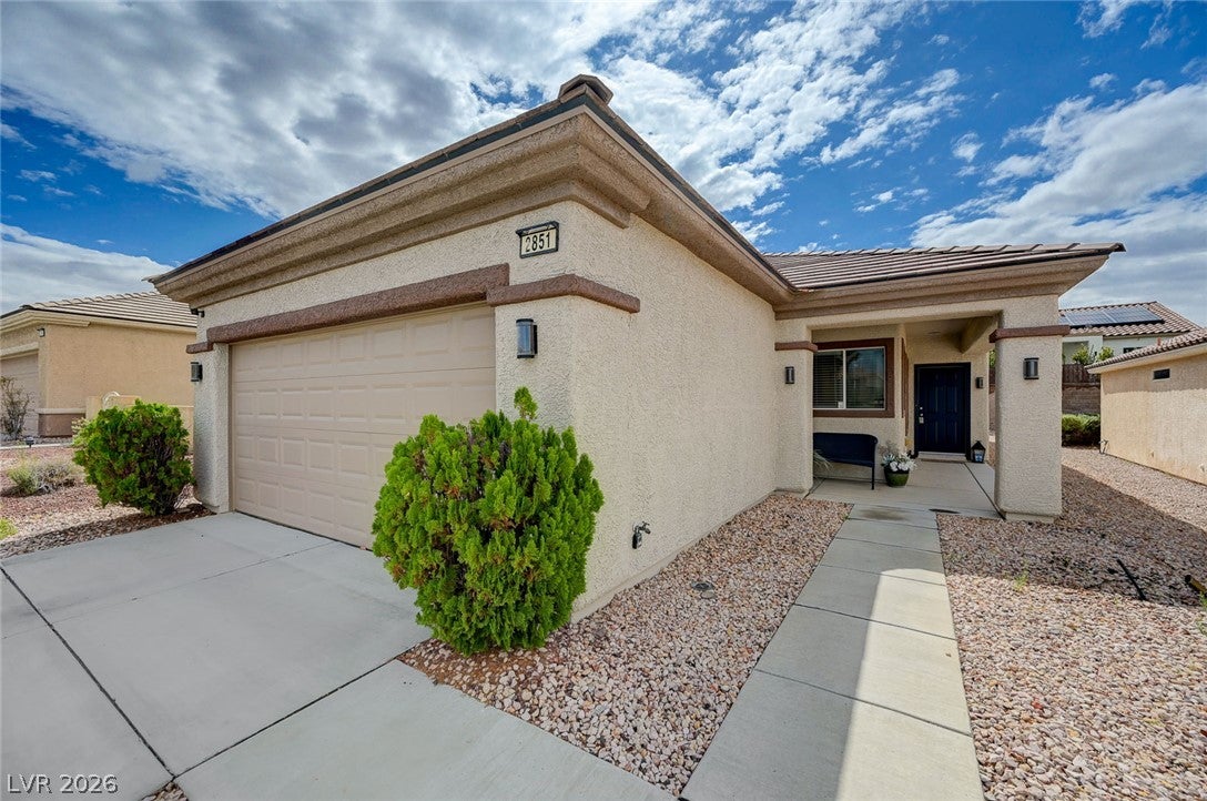 2851 Sapphire Desert Drive