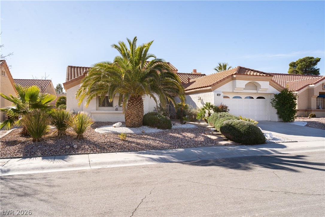 8909 Meadowood Drive