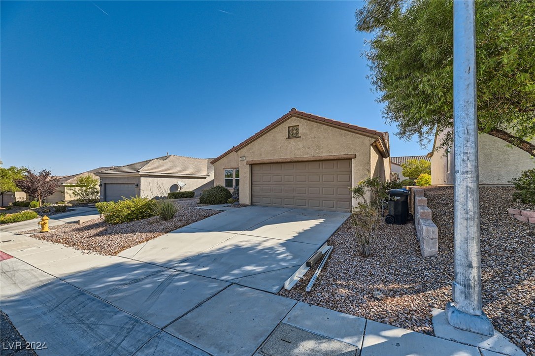 Henderson, Nevada 89044, United States, 2 Bedrooms Bedrooms, ,2 BathroomsBathrooms,Residential,Active,38710