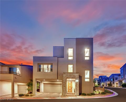 667 Angel Aura Street Las Vegas NV 89138