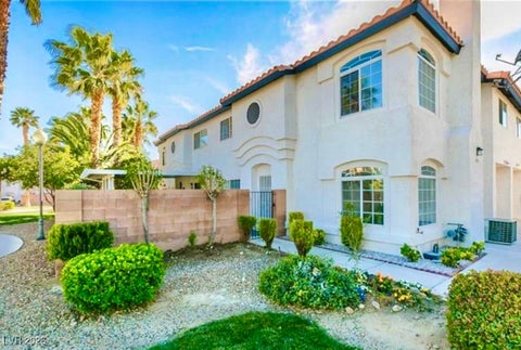 Townhouse For Sale - 2744 Stars End Street<br/> Las Vegas, NV 89108