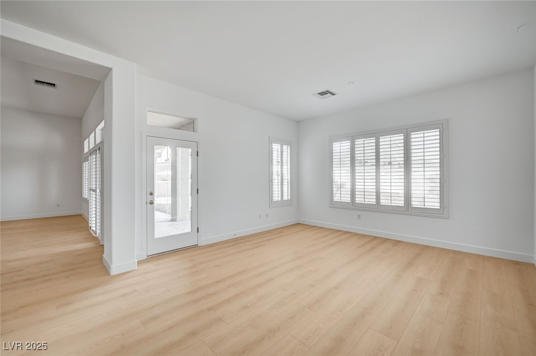 2721 Faiss Drive, Las Vegas, Nevada image 17