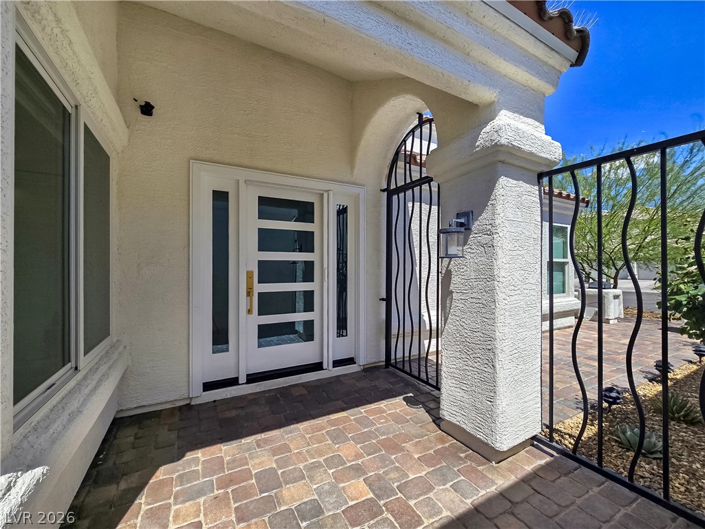 9708 Craighead Lane