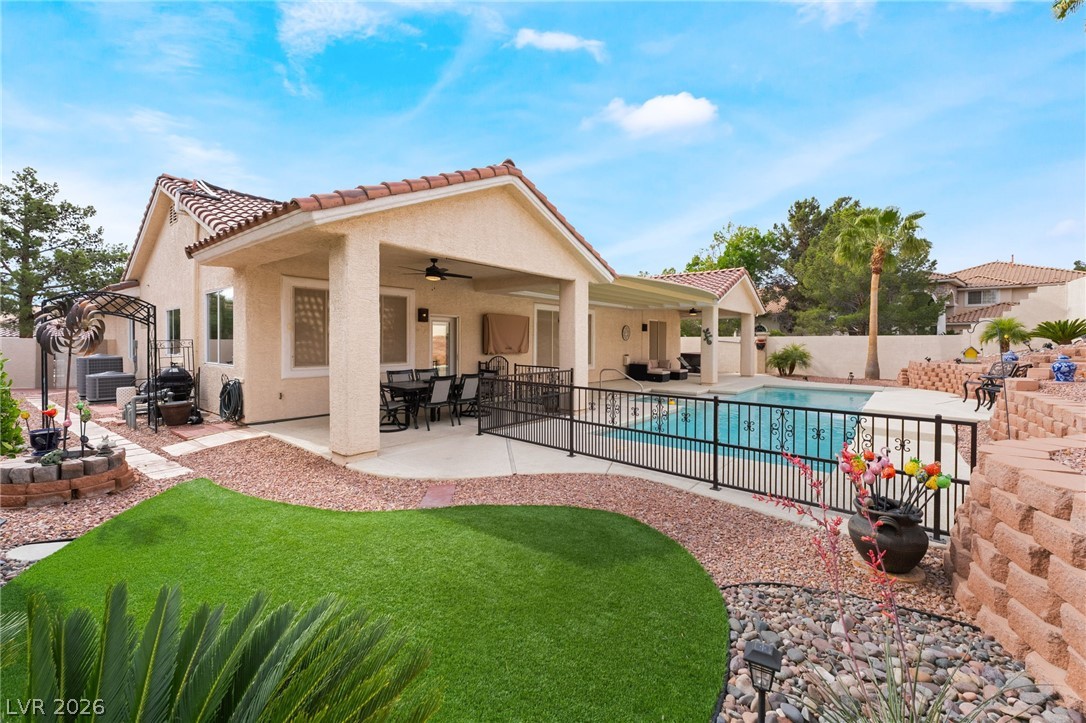 3991 Camelot Cove Street