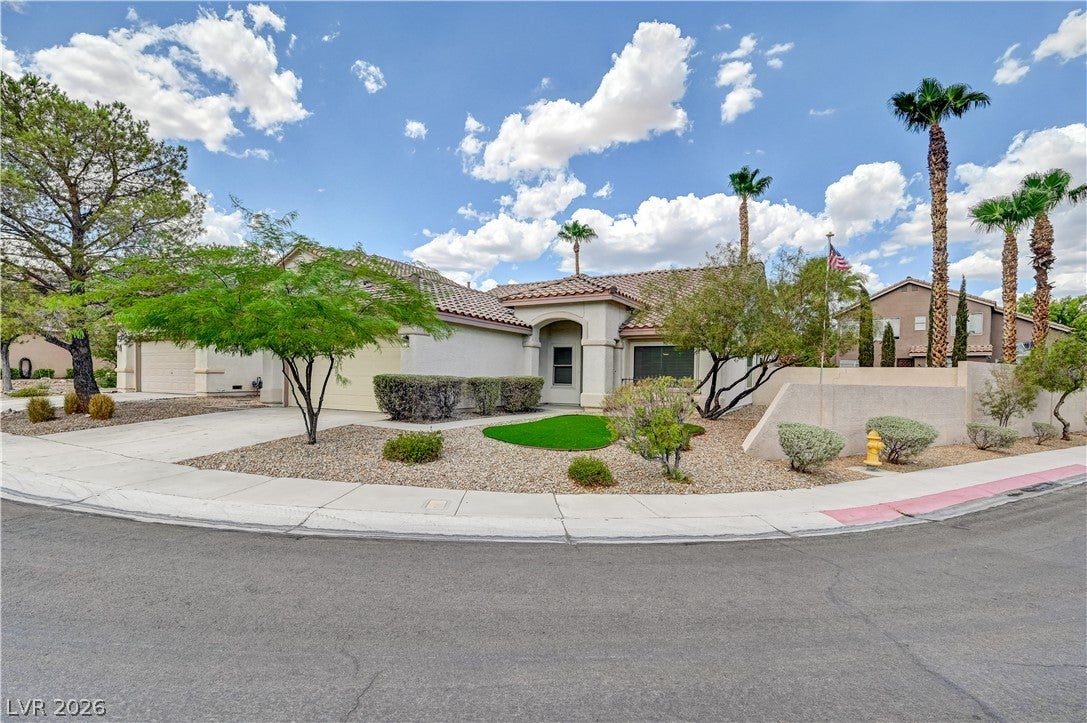 1717 Royal Canyon Drive