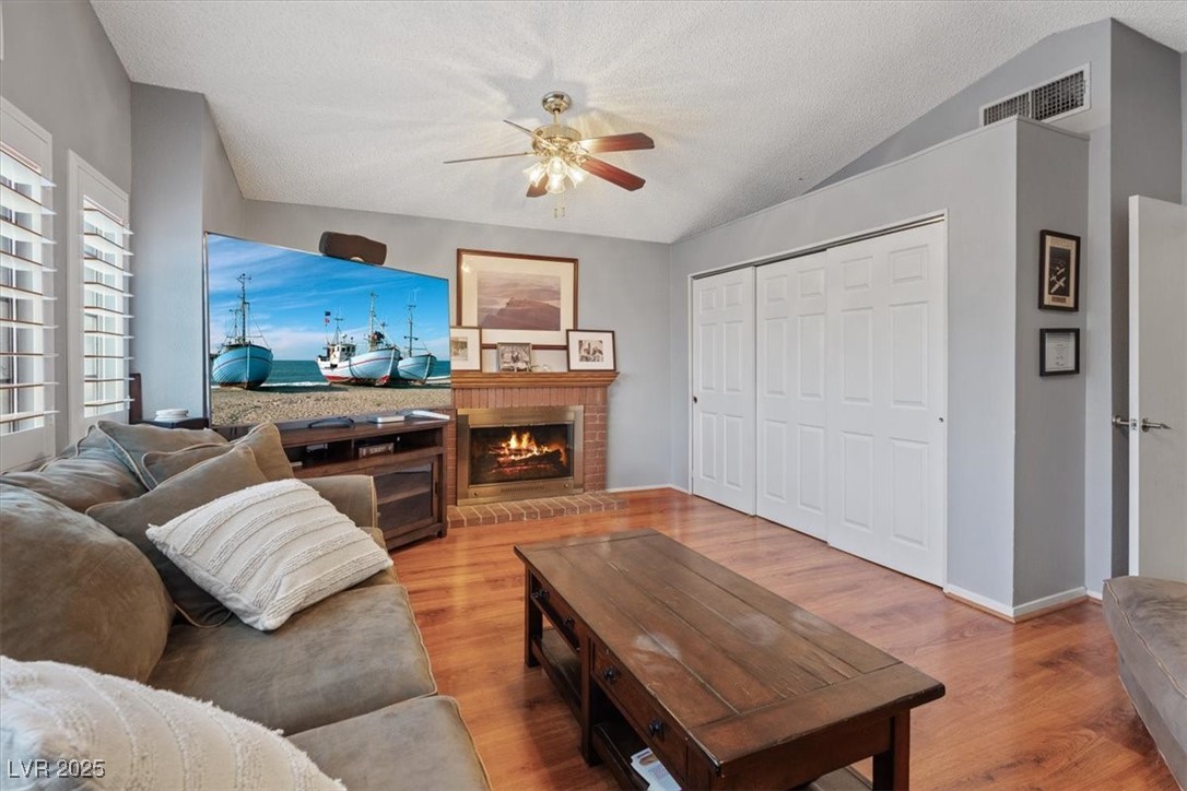 353 Templeton Drive, Henderson, Nevada image 25