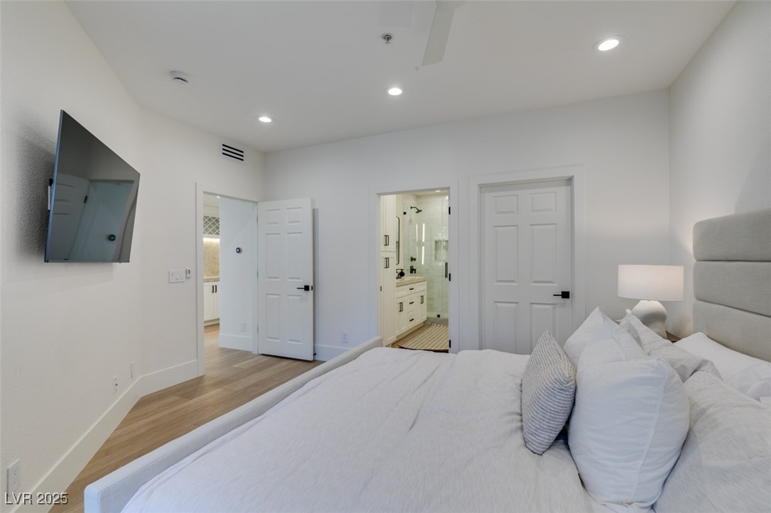 Las Vegas, Nevada 89148, United States, 2 Bedrooms Bedrooms, ,2 BathroomsBathrooms,Residential,Active,232357