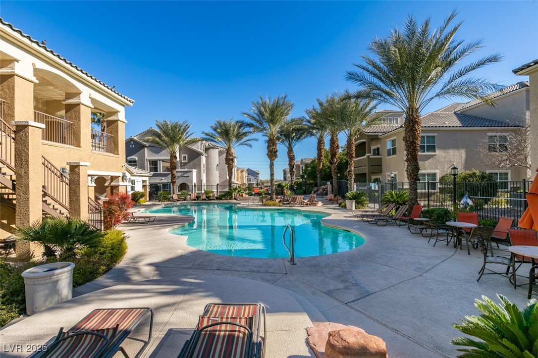 Las Vegas, Nevada 89148, United States, 2 Bedrooms Bedrooms, ,2 BathroomsBathrooms,Residential,Active,232357