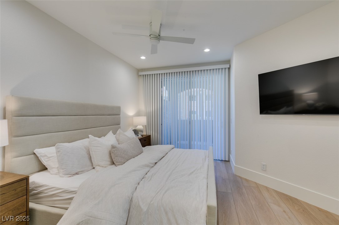 Las Vegas, Nevada 89148, United States, 2 Bedrooms Bedrooms, ,2 BathroomsBathrooms,Residential,Active,232357