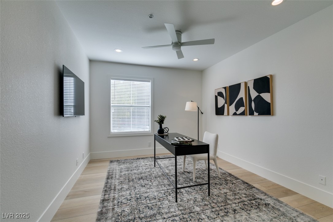 Las Vegas, Nevada 89148, United States, 2 Bedrooms Bedrooms, ,2 BathroomsBathrooms,Residential,Active,232357