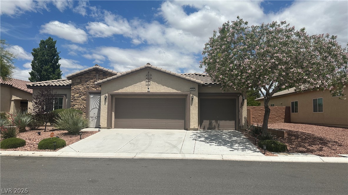 5224 E San Palo Drive