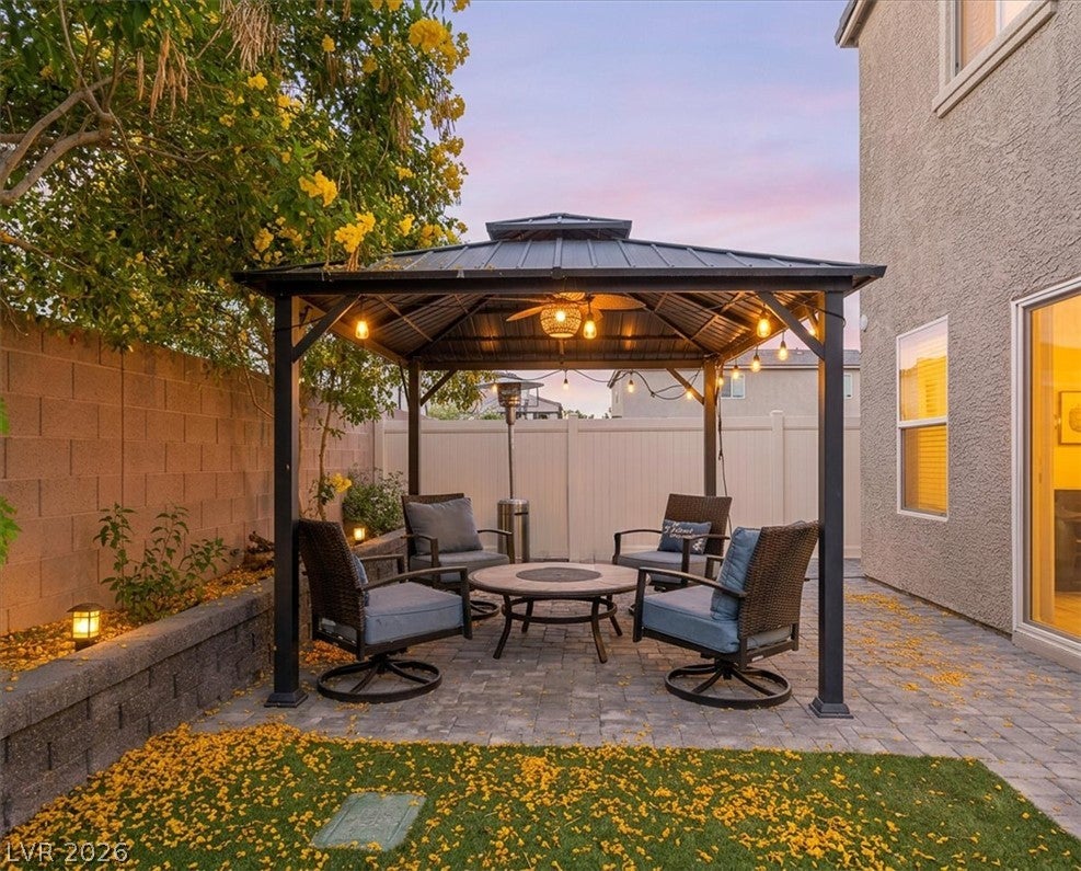 5065 Bloodhound Street