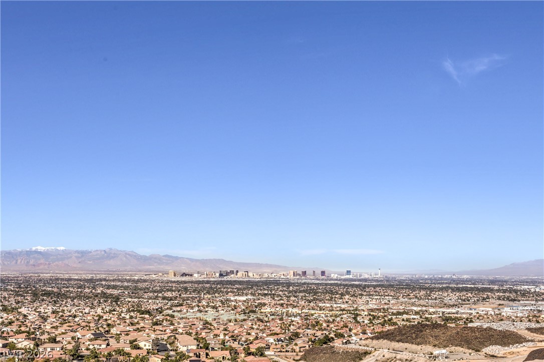Henderson, Nevada, 89012, United States, 4 Bedrooms Bedrooms, ,5 BathroomsBathrooms,Residential,Active,2016114