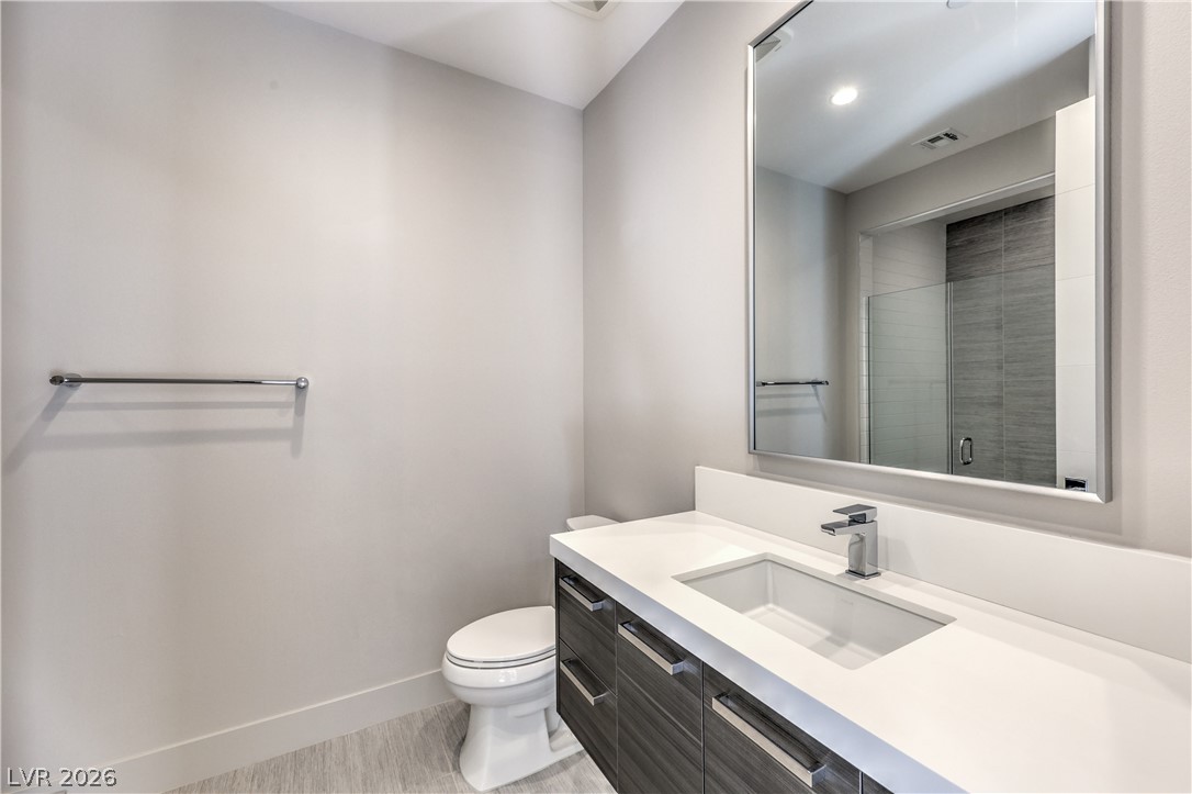 Henderson, Nevada, 89012, United States, 4 Bedrooms Bedrooms, ,5 BathroomsBathrooms,Residential,Active,2016114