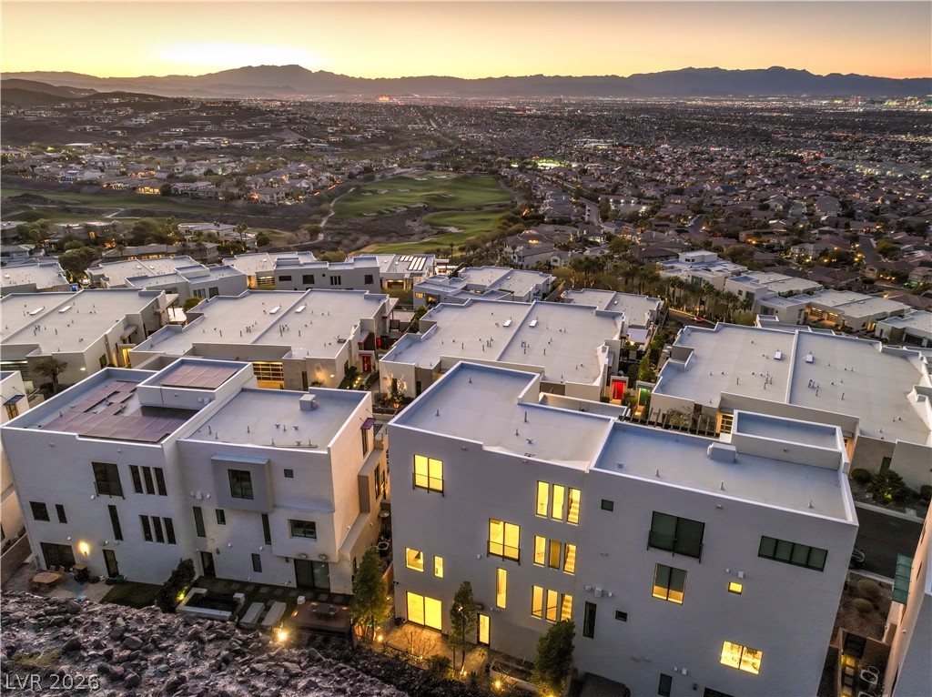 Henderson, Nevada, 89012, United States, 4 Bedrooms Bedrooms, ,5 BathroomsBathrooms,Residential,Active,2016114