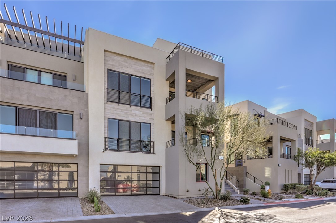 422 Tranquil Peak Court