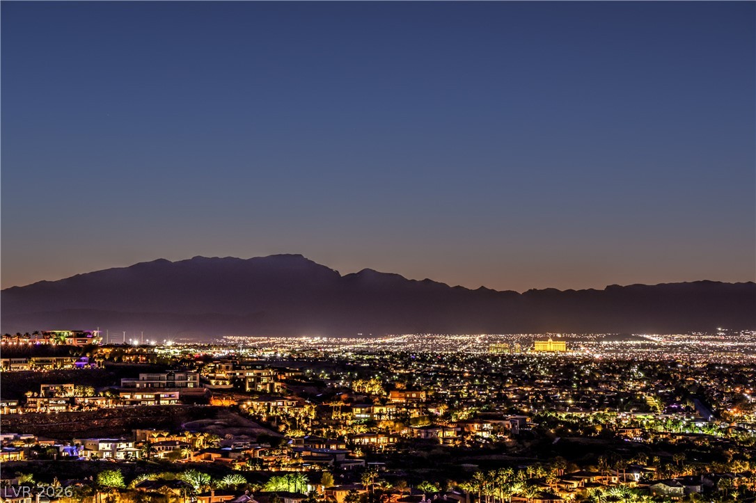 Henderson, Nevada, 89012, United States, 4 Bedrooms Bedrooms, ,5 BathroomsBathrooms,Residential,Active,2016114