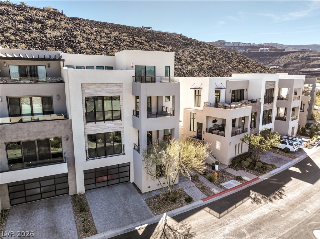 Henderson, Nevada, 89012, United States, 4 Bedrooms Bedrooms, ,5 BathroomsBathrooms,Residential,Active,2016114