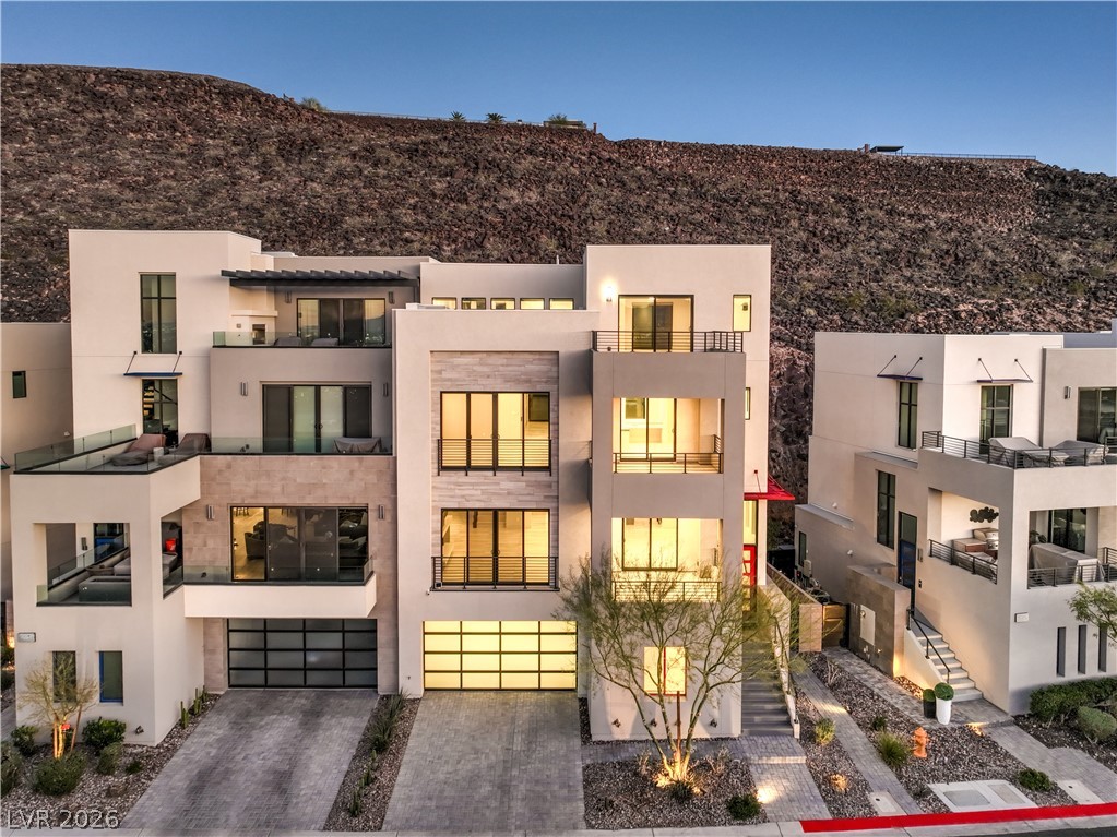 Henderson, Nevada, 89012, United States, 4 Bedrooms Bedrooms, ,5 BathroomsBathrooms,Residential,Active,2016114