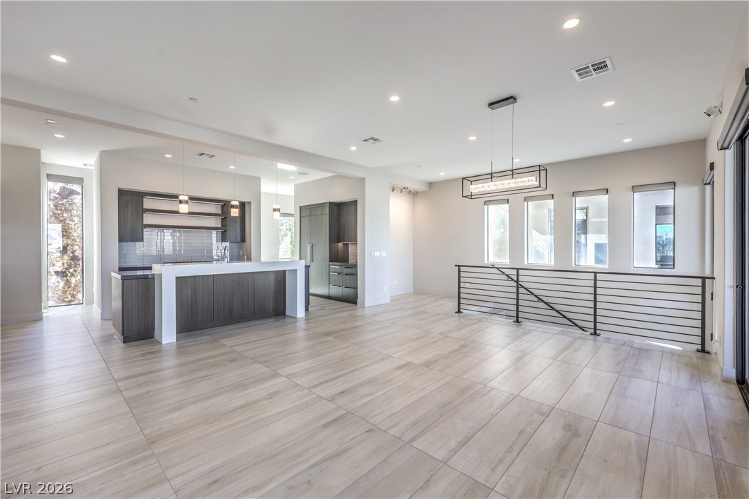 Henderson, Nevada, 89012, United States, 4 Bedrooms Bedrooms, ,5 BathroomsBathrooms,Residential,Active,2016114
