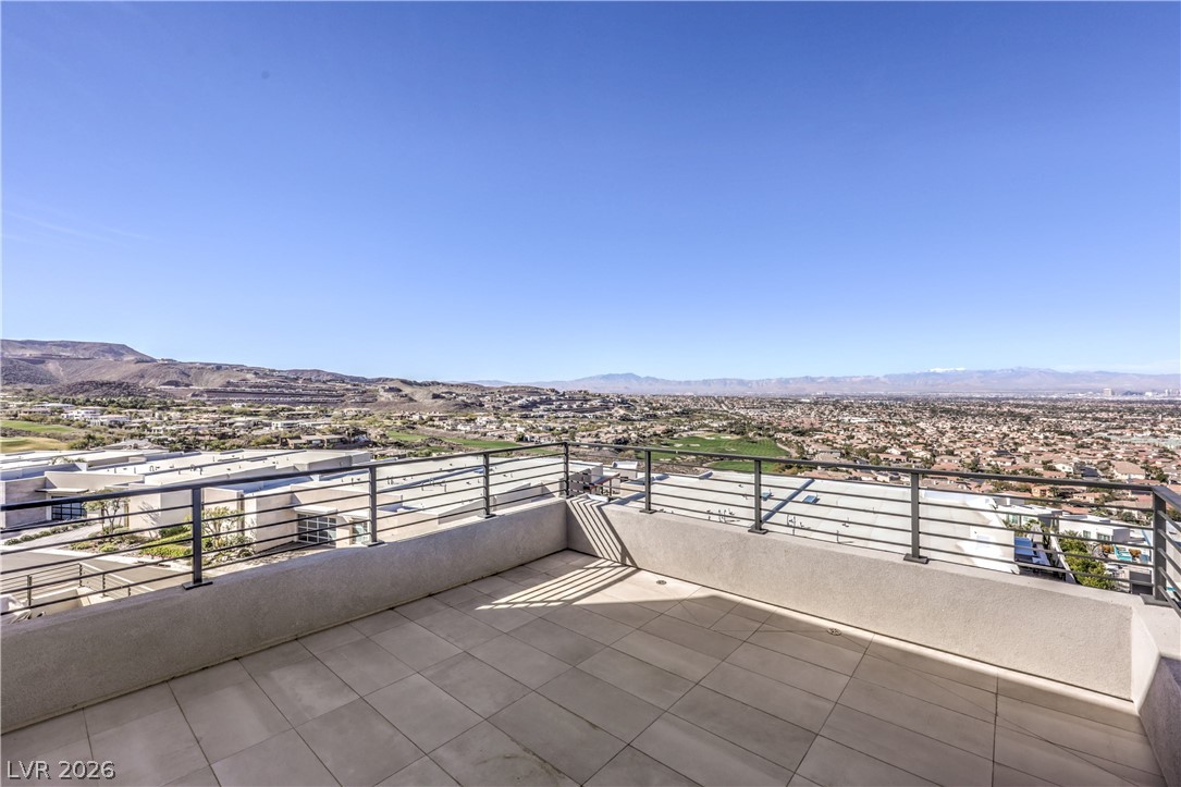 Henderson, Nevada, 89012, United States, 4 Bedrooms Bedrooms, ,5 BathroomsBathrooms,Residential,Active,2016114