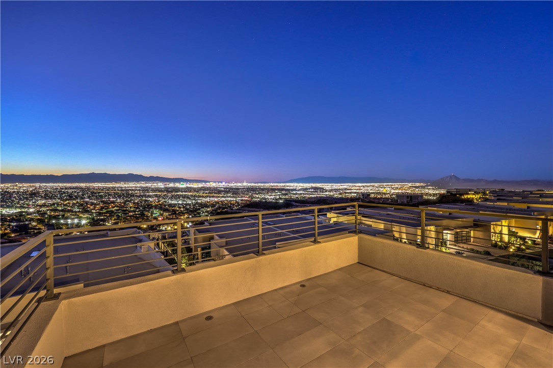 Henderson, Nevada, 89012, United States, 4 Bedrooms Bedrooms, ,5 BathroomsBathrooms,Residential,Active,2016114