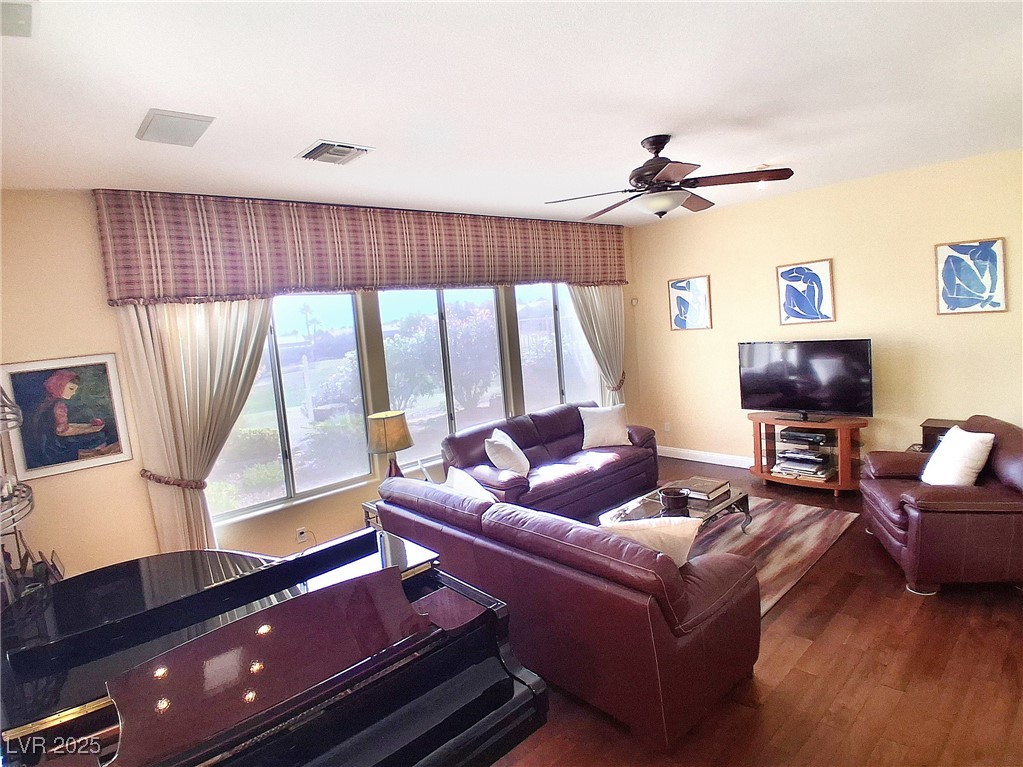 Las Vegas, Nevada 89134, United States, 2 Bedrooms Bedrooms, ,2 BathroomsBathrooms,Residential,Active,238849