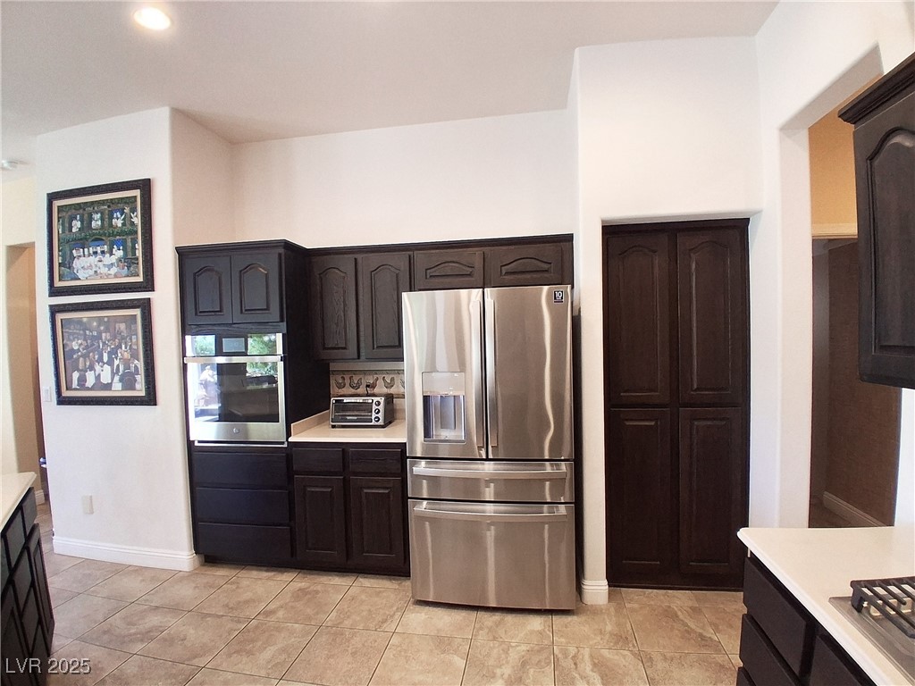 Las Vegas, Nevada 89134, United States, 2 Bedrooms Bedrooms, ,2 BathroomsBathrooms,Residential,Active,238849
