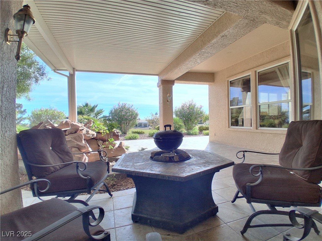 Las Vegas, Nevada 89134, United States, 2 Bedrooms Bedrooms, ,2 BathroomsBathrooms,Residential,Active,238849