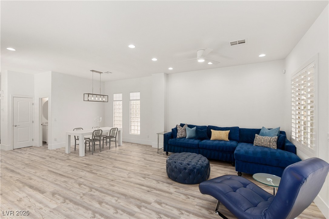 9228 Whitekirk Place, Las Vegas, Nevada image 11