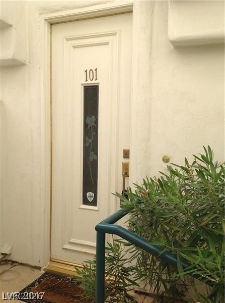7636 ROLLING VIEW Drive 101