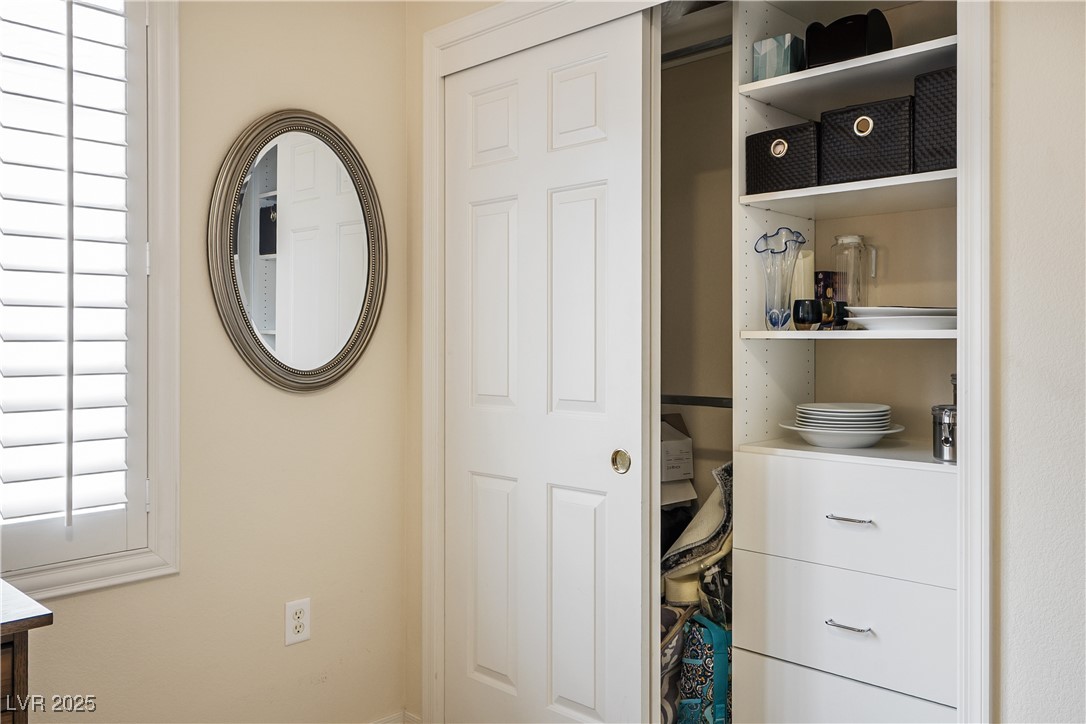 1782 Black Fox Canyon Road, Henderson, Nevada image 16