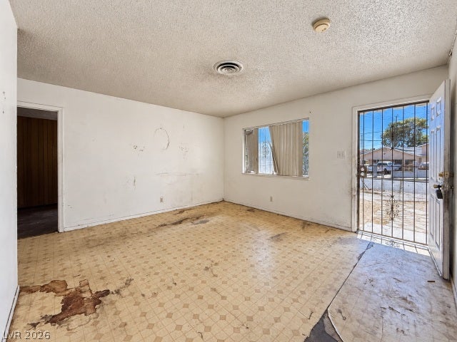 524 Recco Avenue