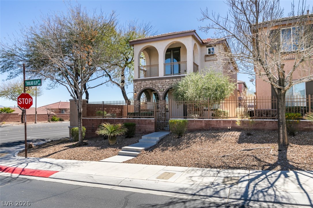 8607 Rowland Bluff Avenue