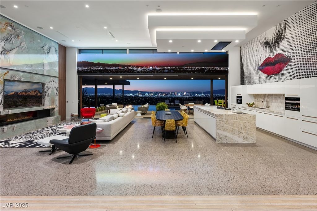 Photo of 11 Cloud Chaser Boulevard, Henderson, NV 89012 (MLS # 2721119)